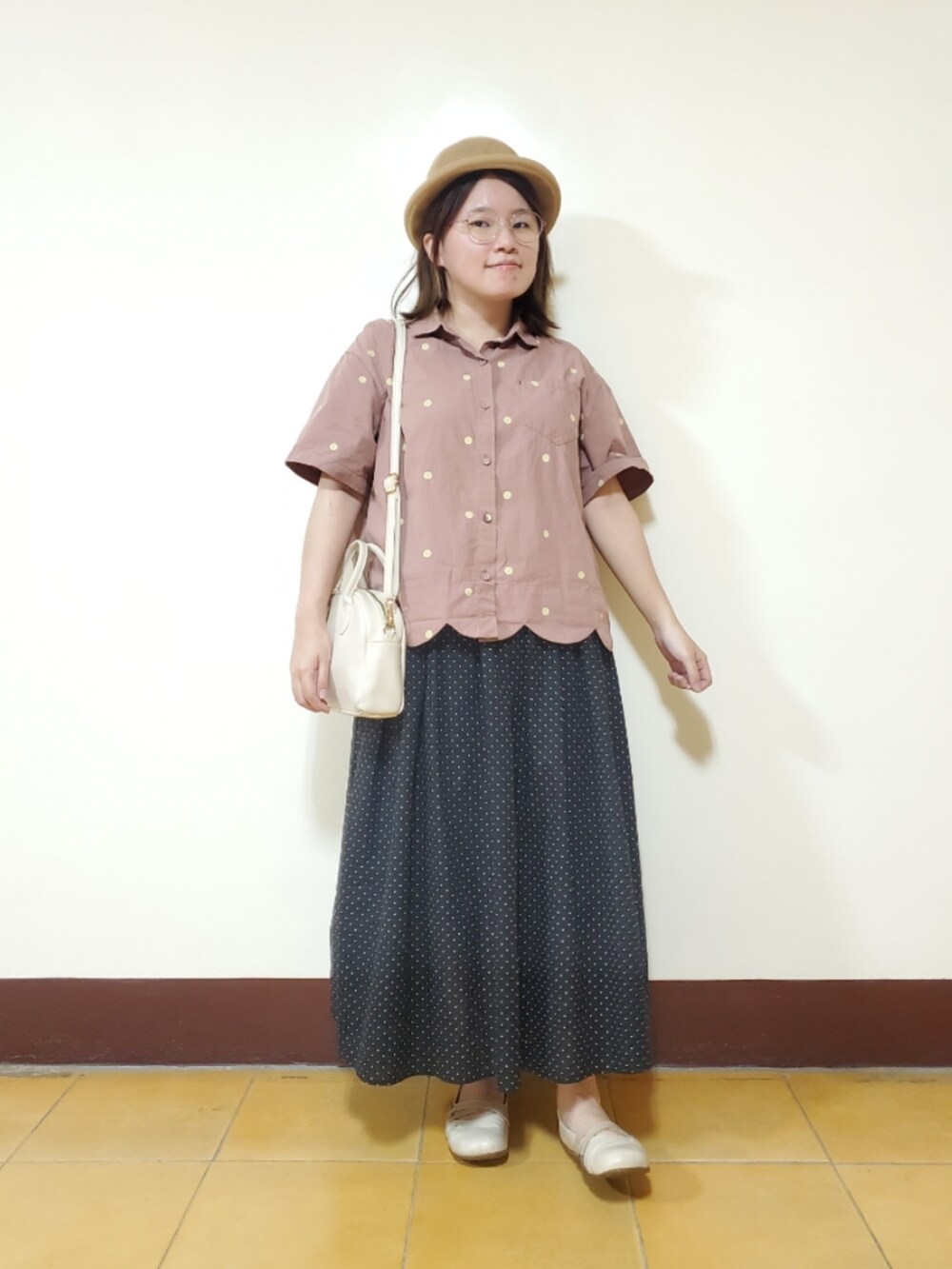 「アツいコーデ全部見せ、ootd、夏、大人カジュアル、大人かわいい、低身長、低身長女子、水玉」｜「躲貓貓 HI and Seeのアイテム（シャツ/ブラウス、ピンク系）」を使った、呱呱🍯さん（レディース・152cm）の夏コーディネートの2枚目の写真