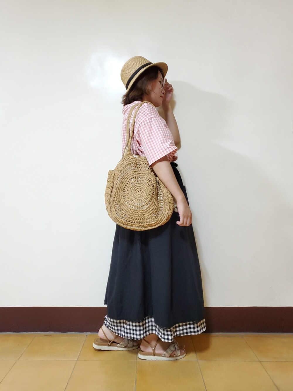 「夏コーデ、低身長、低身長コーデ、チェック柄に恋してる、チェック柄、チェック柄スカート」｜「Samansa Mos2のぽこぽこギンガムチェックシャツ（シャツ/ブラウス、ピンク系）」を使った、呱呱🍯さん（レディース・152cm）の夏コーディネートの4枚目の写真