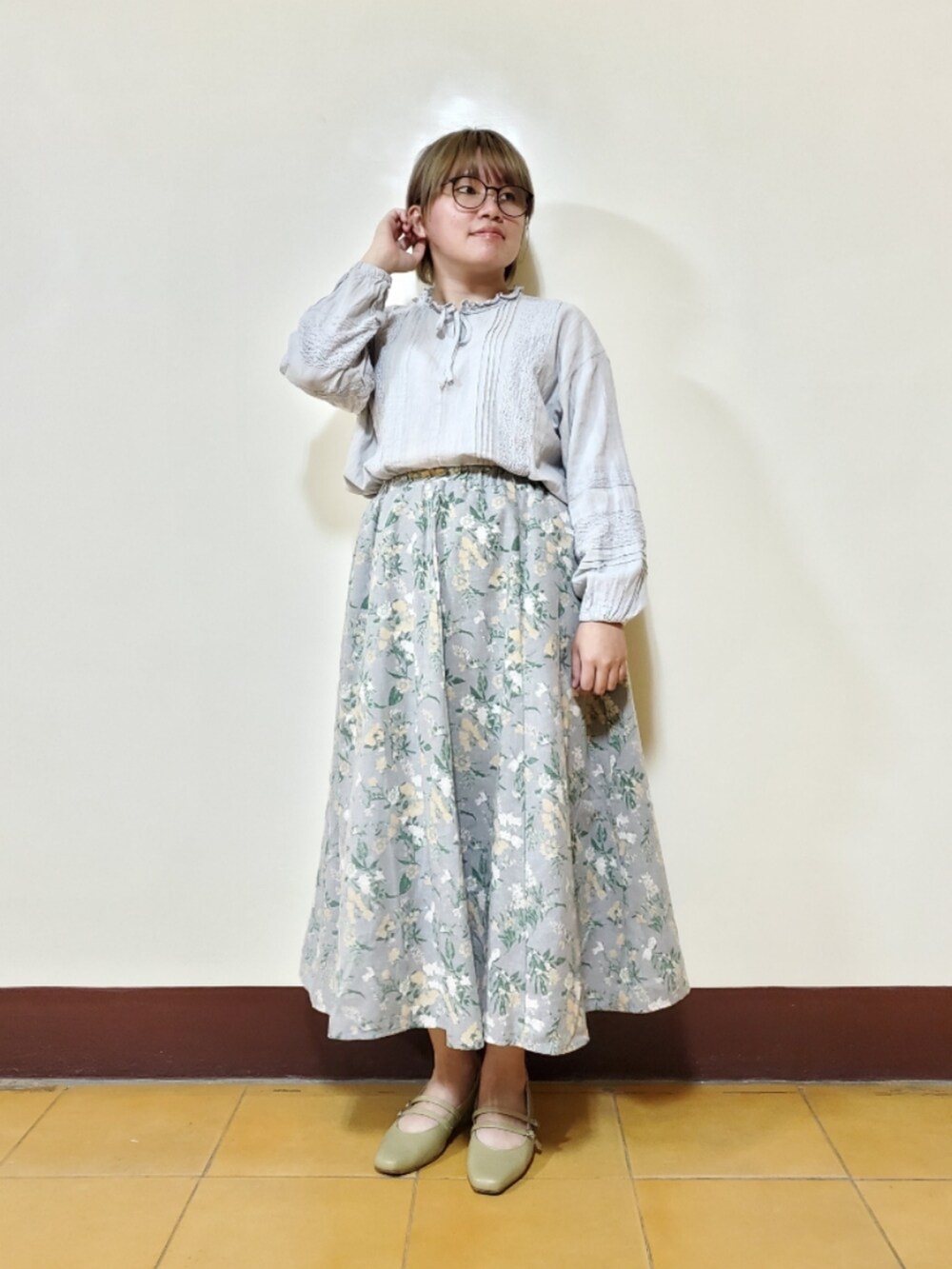 「ootd、春コーデ、復古、vintage、大人カジュアル、大人コーデ、低身長、低身長コーデ」|「Te chichi TERRASSEの【日比谷花壇コラボ】ツイードノーカラージャケット(ノーカラージャケット、ホワイト系)」を使った、呱呱🍯さん(レディース・152cm)の春コーディネートの2枚目の写真