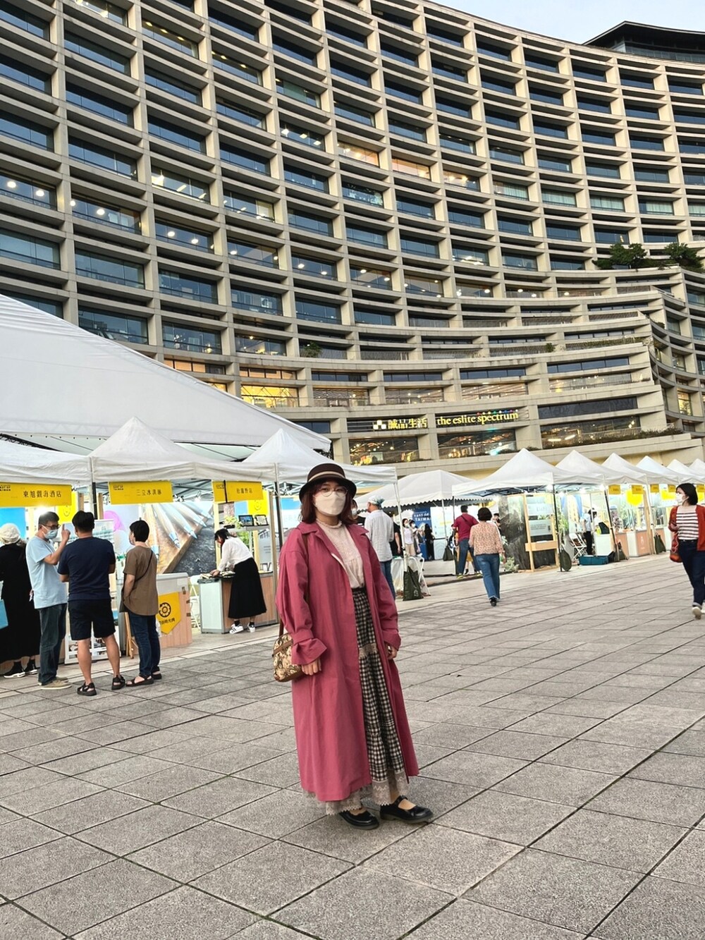 「未来のWEARISTAプロジェクト、大人カジュアル、大人コーデ、低身長、低身長コーデ、冬コーデ」｜「Samansa Mos2のステンカラータック袖コート（ステンカラーコート、ピンク系）」を使った、呱呱🍯さん（レディース・152cm）の冬コーディネートの2枚目の写真