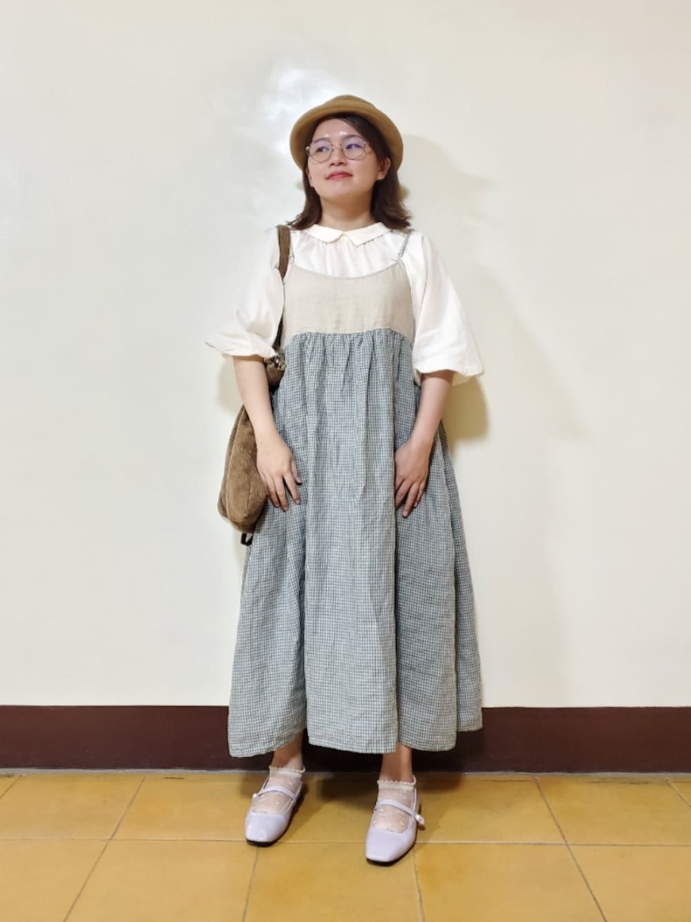 「秋服まるっと大公開、ootd、夏、秋コーデ、低身長、低身長女子、大人カジュアル、大人女子、大人かわいい、Samansa Mos2」｜「Samansa Mos2のアイテム（ジャンパースカート、グリーン系）」を使った、呱呱🍯さん（レディース・152cm）の秋コーディネートの2枚目の写真