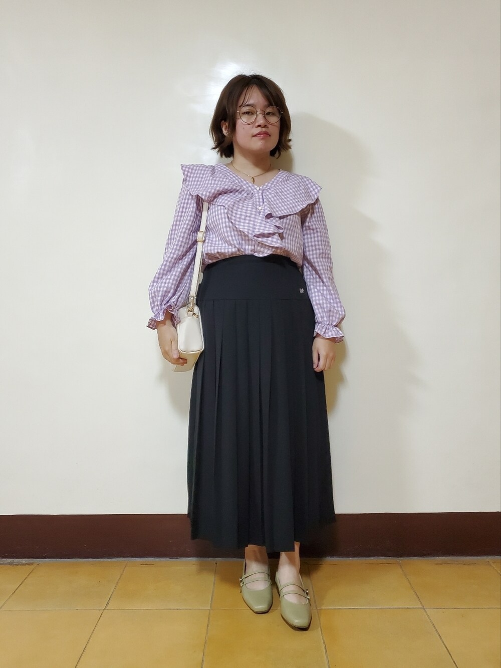 「夏コーデ、春コーデ、大人カジュアル、大人女子、ロマンチック、チェック柄に恋してる、チェック柄、色違いコーデ」｜「Lady Closetのアイテム（シャツ/ブラウス、パープル系）」を使った、呱呱🍯さん（レディース・152cm）の春コーディネートの2枚目の写真