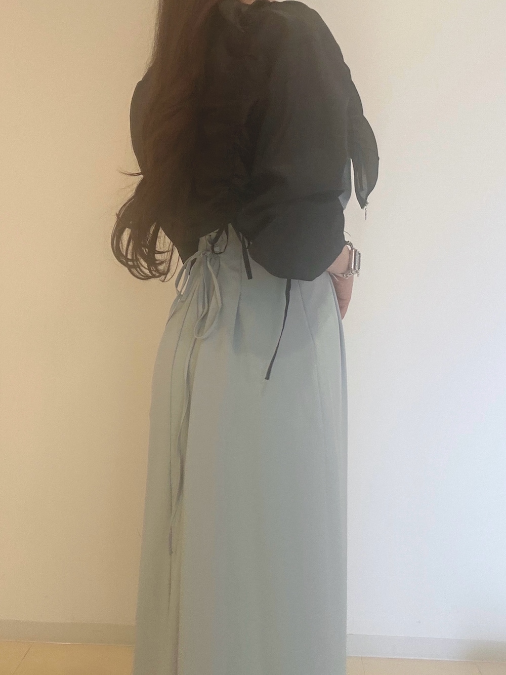 「MERCURYDUOのリネンライクバックレースアップワンピース(ワンピース、グリーン系)」を使った、ayamoさん(レディース・165cm)の夏コーディネートの6枚目の写真