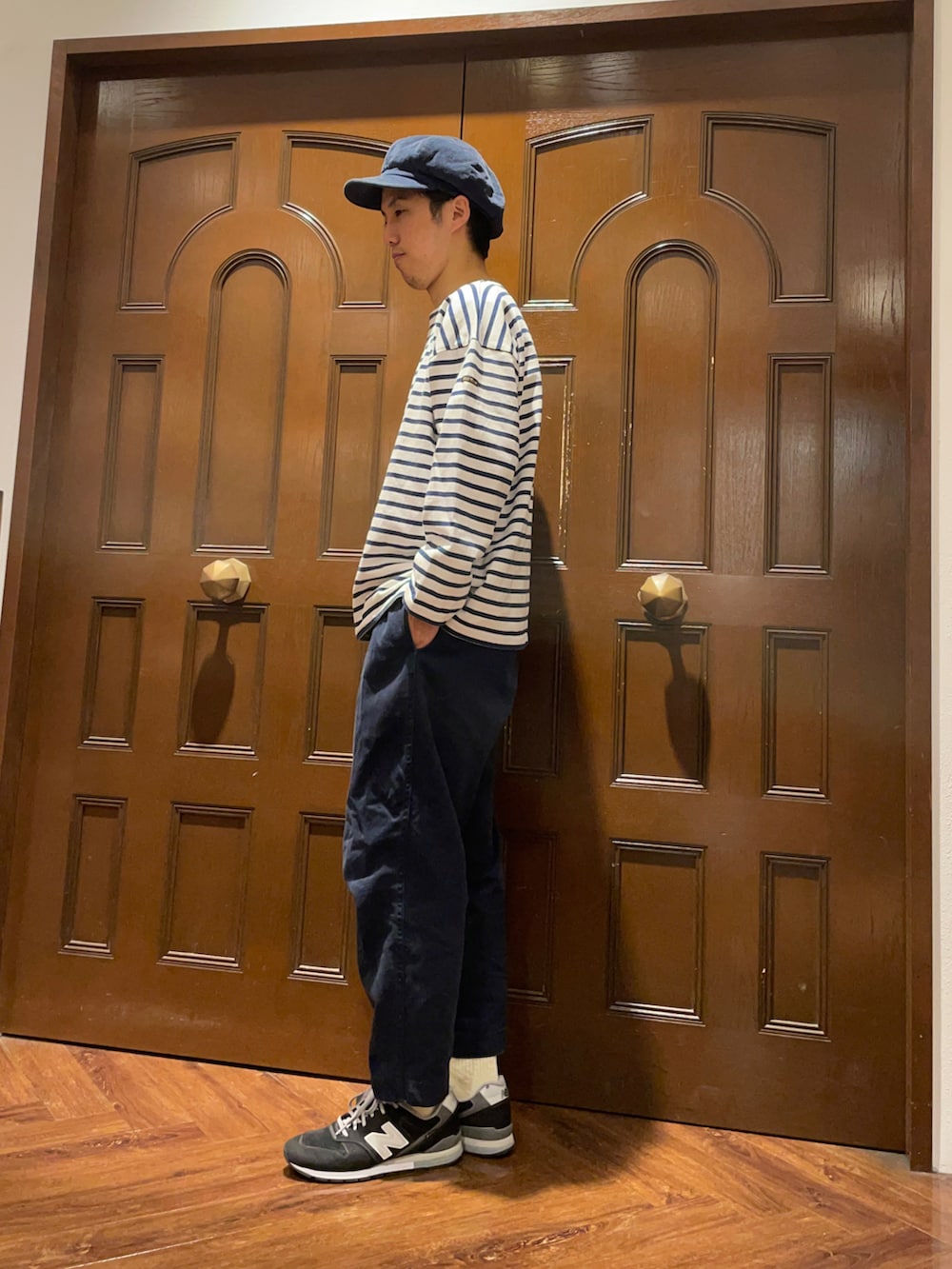 「フレンチワーク、オトナカジュアル、大人カジュアル、カジュアル、今日のコーデ、ootd、ボーダー、シンプル、古着MIX、スニーカー、帽子、New Balance」｜「Le Minorのアイテム（Tシャツ/カットソー、ホワイト系）」を使った、Makiさん（メンズ・168cm）の夏コーディネートの2枚目の写真