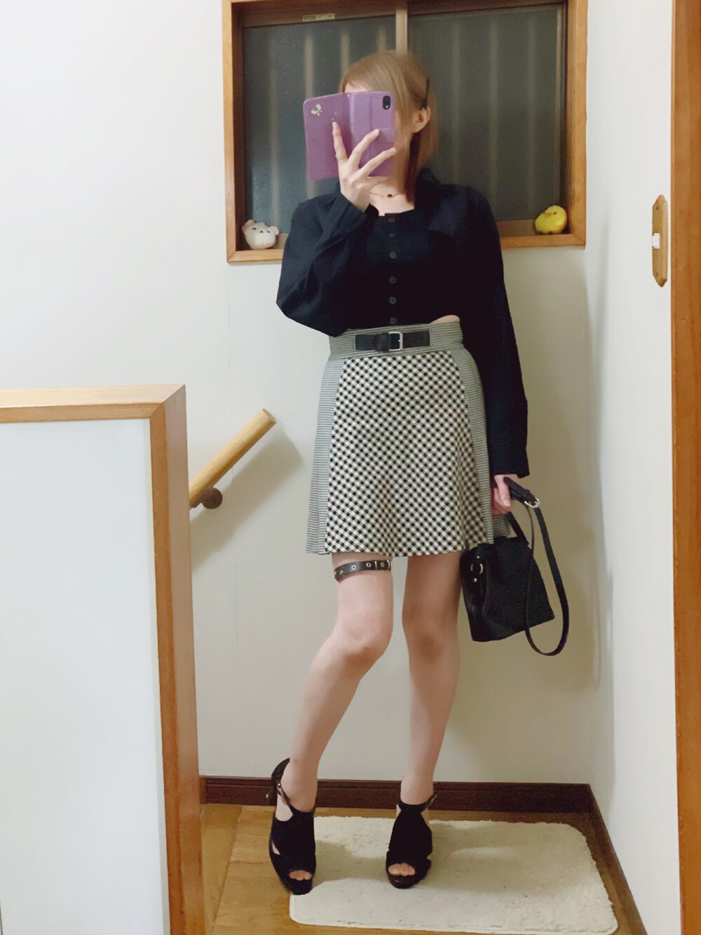 「クロップドトップス、千鳥格子、ZARA、zara woman、モノトーン、モノトーンコーデ」｜「byあしながおじさんの厚底リネンサンダル　-8890797（サンダル、ブラック系）」を使った、mami太郎さん（レディース・162cm）の秋コーディネートの2枚目の写真