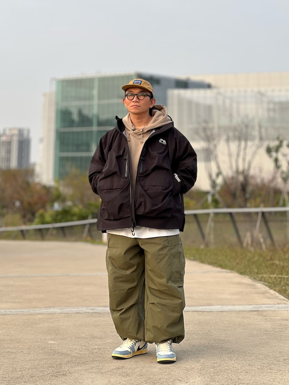 HUMAN MADE マウンテンパーカー ベージュ/カーキ マウンテンパーカーを使った「HUMAN MADE」の人気ファッション