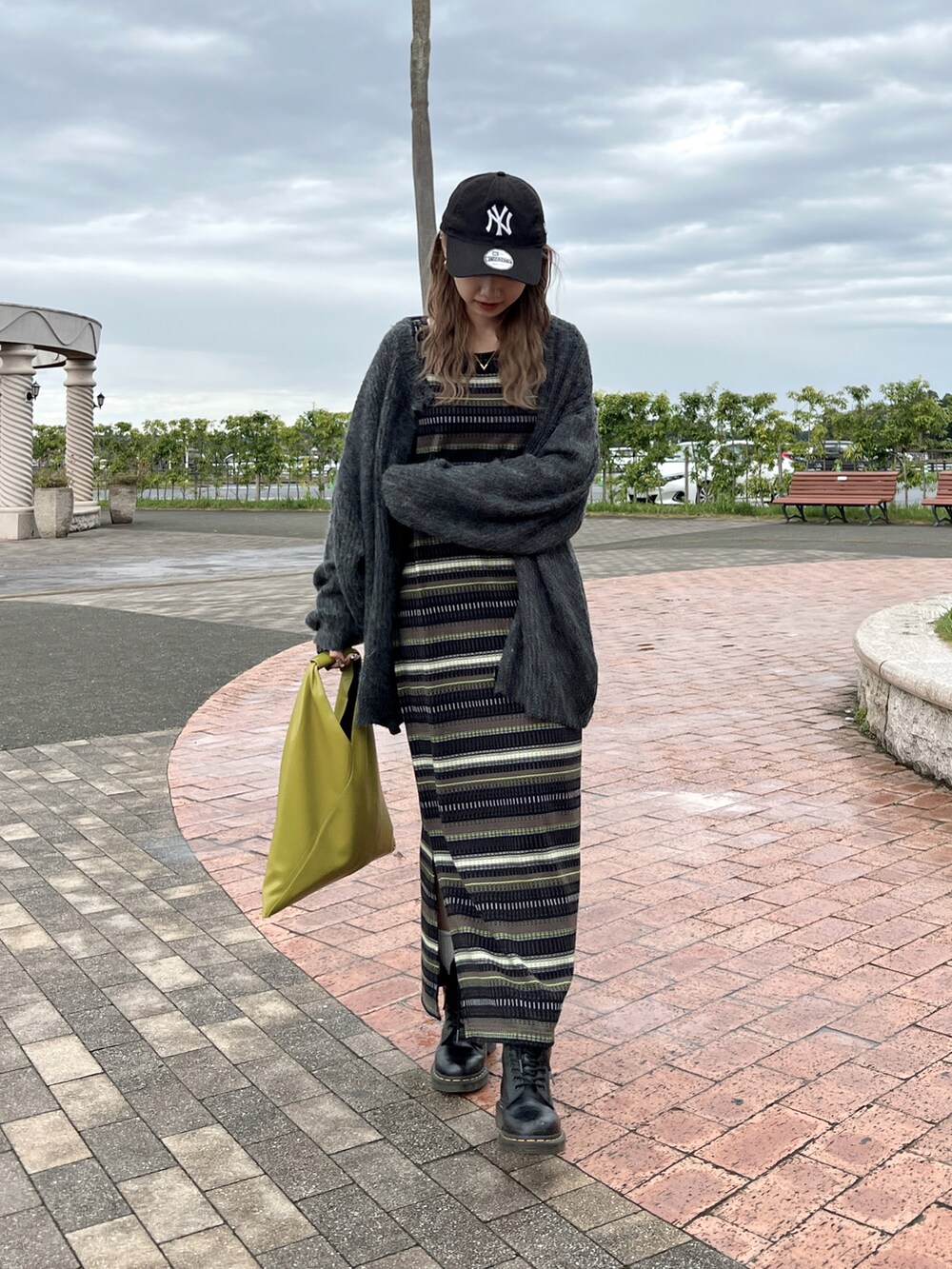 Nanamiさんの「MULTI BORDER L/OP マルチボーダー ロングワンピース（SLY）」を使ったコーディネートの3枚目の写真