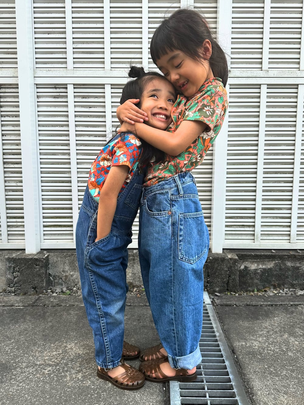 ニコとコハ｜Misha & PuffのTシャツ/カットソーを使ったコーディネート  