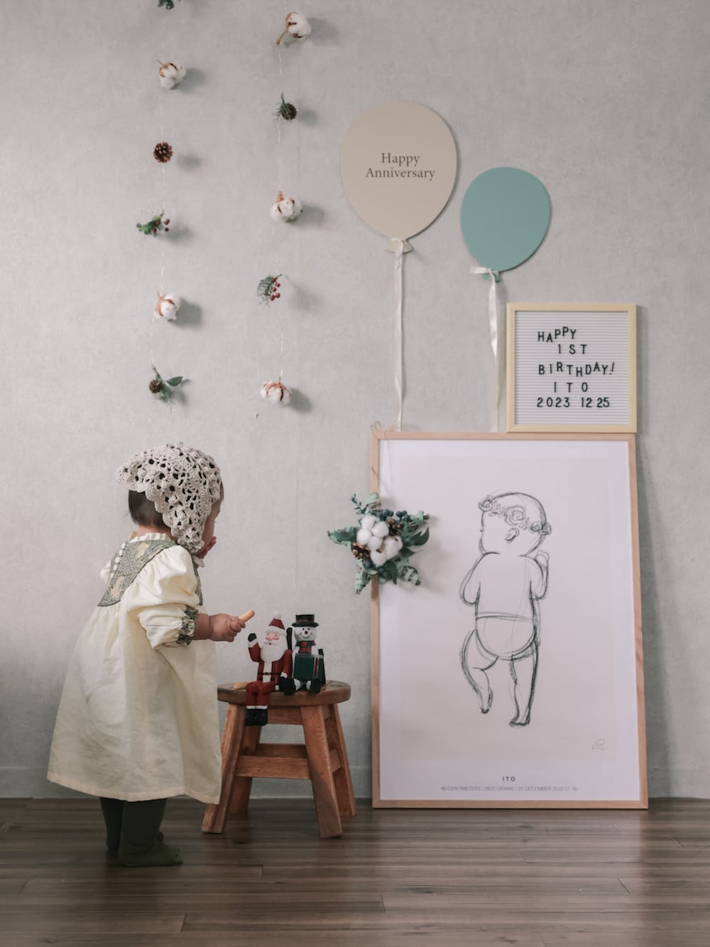 ホワイト系のワンピース/ドレス、その他のインテリア雑貨、その他のインテリア雑貨を着用したキッズの冬コーディネートの4枚目の写真