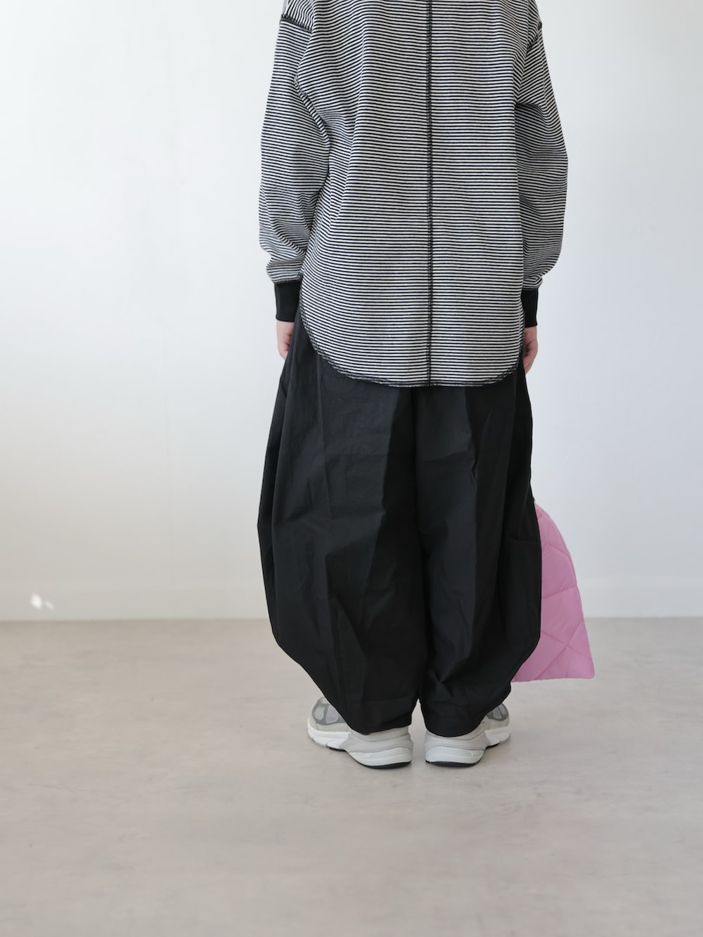 ORITSUさんの「【FRUIT OF THE LOOM】別注 刺繍ロゴキャップ（FRUIT OF THE LOOM）」を使ったコーディネートの5枚目の写真
