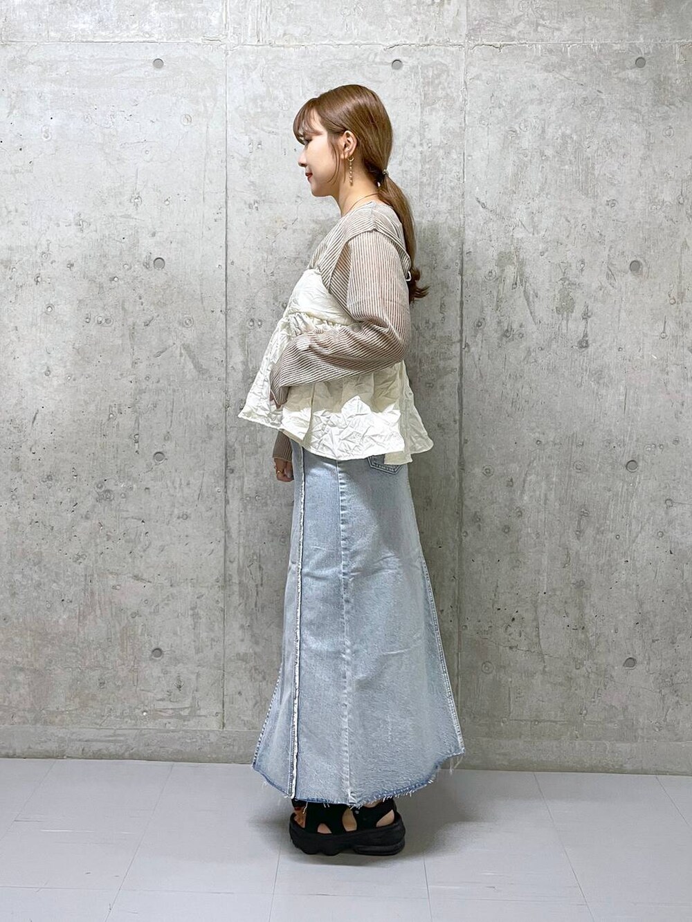 ミユ(LOWRYS FARM 阪急西宮ガーデンズ)|LOWRYS FARMのキャミソールを使ったコーディネート - WEAR