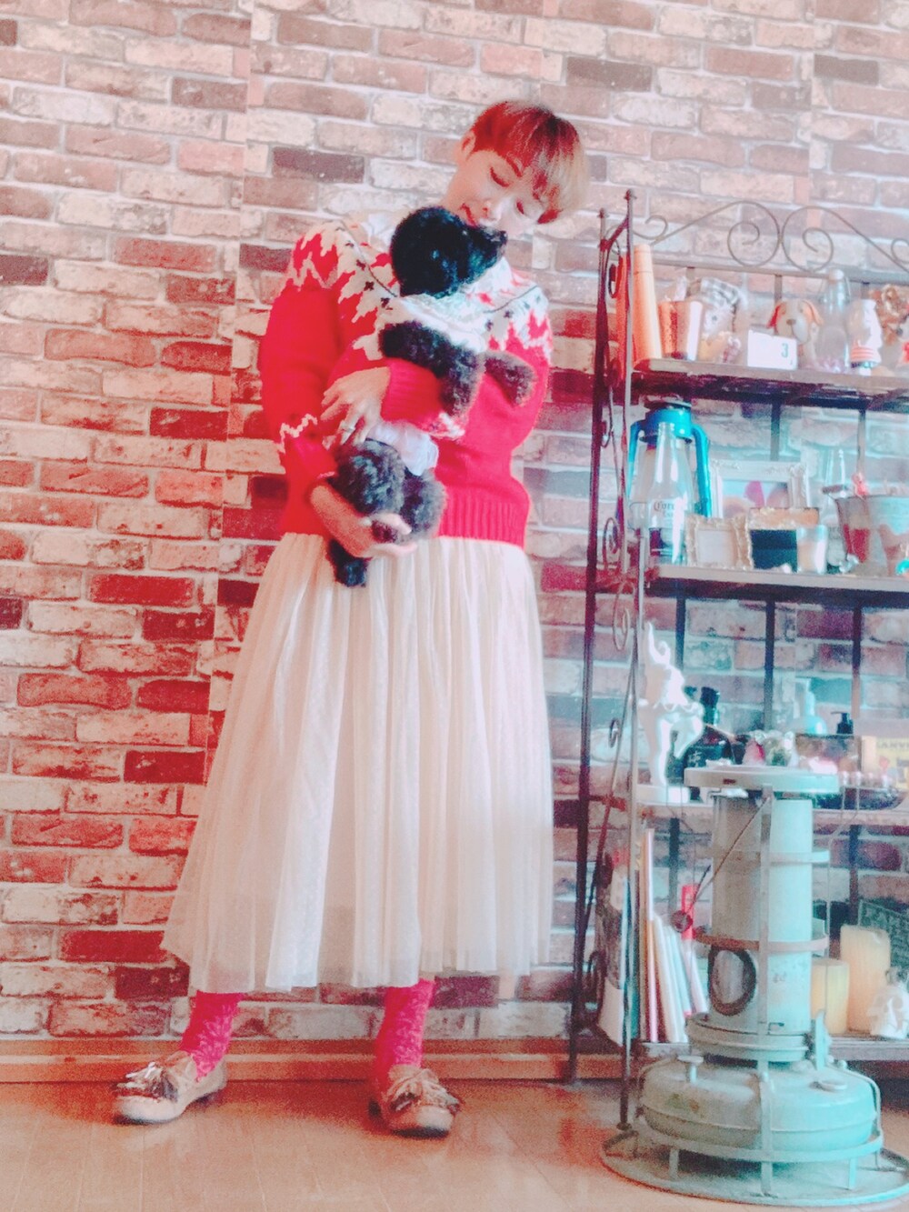 「愛犬と一緒、セポ、リンクコーデ、チュールスカート、好きな服を着隊、我が道をゆく隊、ジェンダーレス部、WEAR昭和部」｜「あくびさん🩷のアイテム（ペットグッズ、ブラック系）」を使った、ずんちゃ🌞さん（レディース・163cm）の冬コーディネートの2枚目の写真