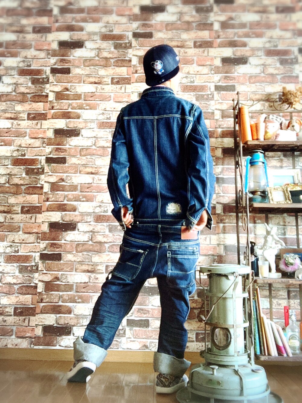 「全力少年、つなぎ、ドラえもん、NEW ERA、古着、デニデニ、好きな服を着隊、我が道をゆく隊、ジェンダーレス部、WEAR昭和部」｜「NEW ERAのニューエラ KIDS ドラえもん シッティング（キャップ、ブルー系）」を使った、ずんちゃ🌞さん（レディース・163cm）の春コーディネートの4枚目の写真