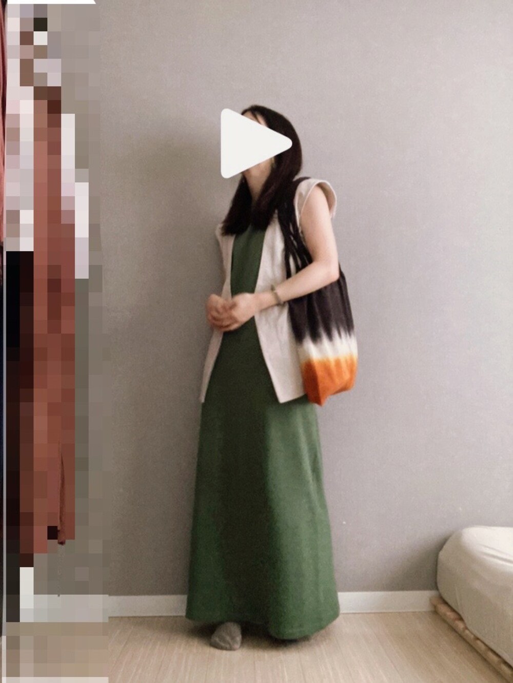 「シンプル、カジュアル、休日」｜「無印良品のアイテム（ソックス/靴下、グレー系）」を使った、NAüさん（レディース・155cm）の夏コーディネートの2枚目の写真