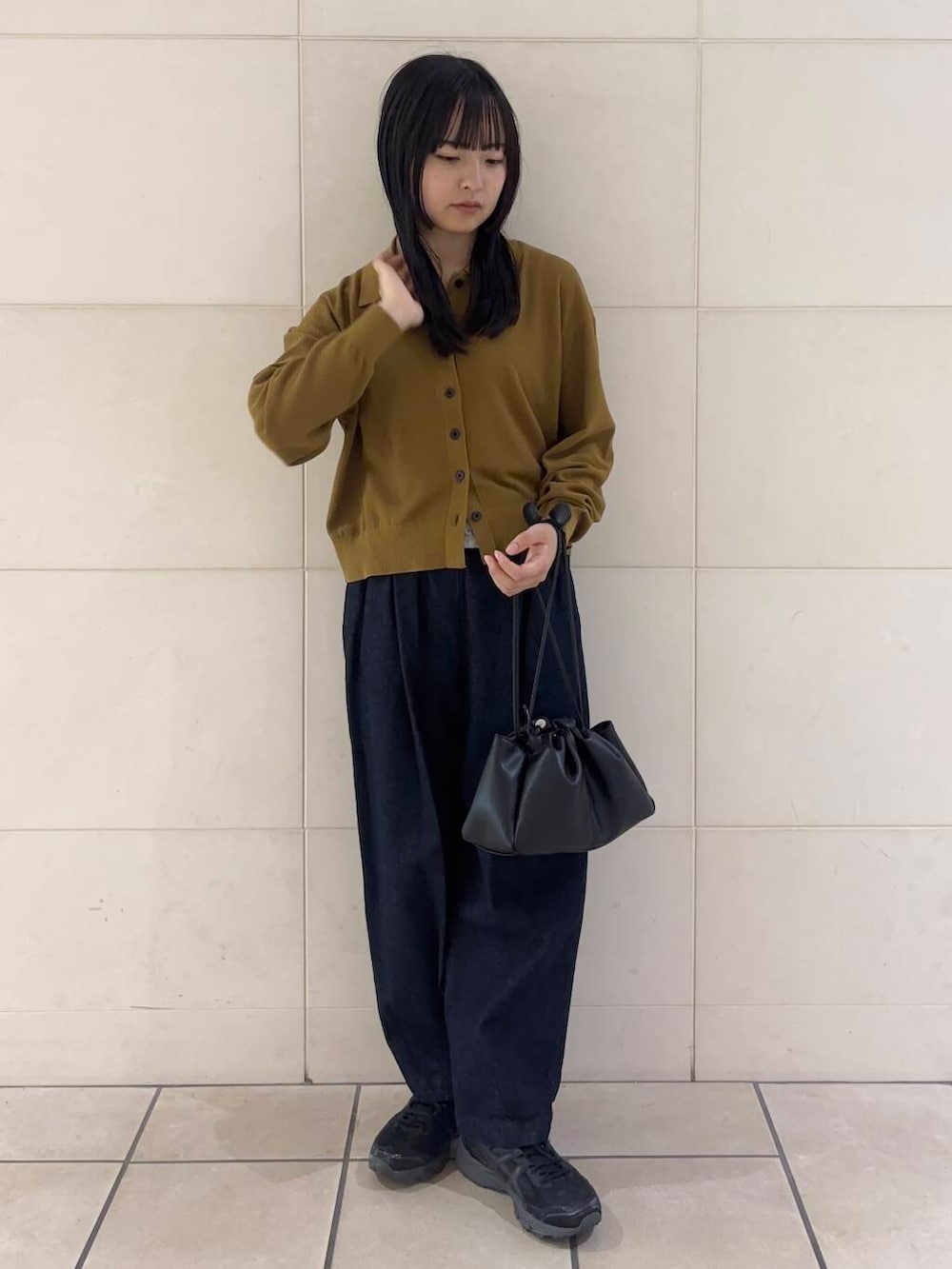 「大人カジュアル、カジュアルコーデ、シンプルコーデ、かぐれ、低身長、アーバンリサーチドアーズ、newarrival、休日スタイル、低身長コーデ、新作、機能性素材、綺麗めパンツ、旅行コーデ、イエベ秋、ナチュラル×イエベ秋」｜「FORK&SPOONのFORK&SPOON　フライスタンクトップ（タンクトップ、ホワイト系）」を使った、chihiroさん（レディース・153cm）の夏コーディネートの2枚目の写真