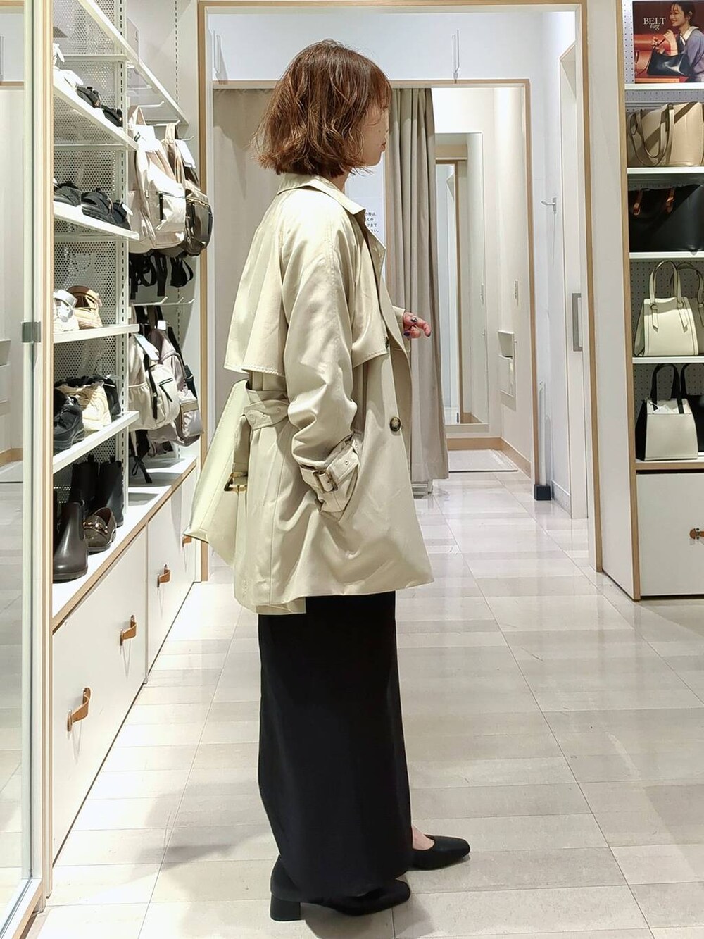 「きれいめ、ベーシック/シンプル、着痩せ・細見え、ママコーデ、体型カバー、カジュアル、GLOBAL WORK」｜「GLOBAL WORKのらくっションストラップヒールパンプス/145474（パンプス、ブラック系）」を使った、せこ子さん（レディース・159cm）の春コーディネートの4枚目の写真