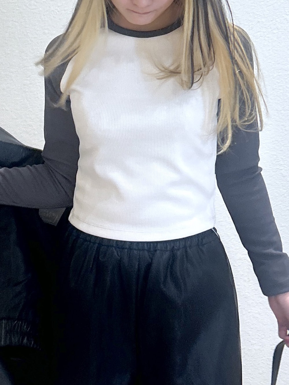 レディースの冬コーディネートの3枚目の写真