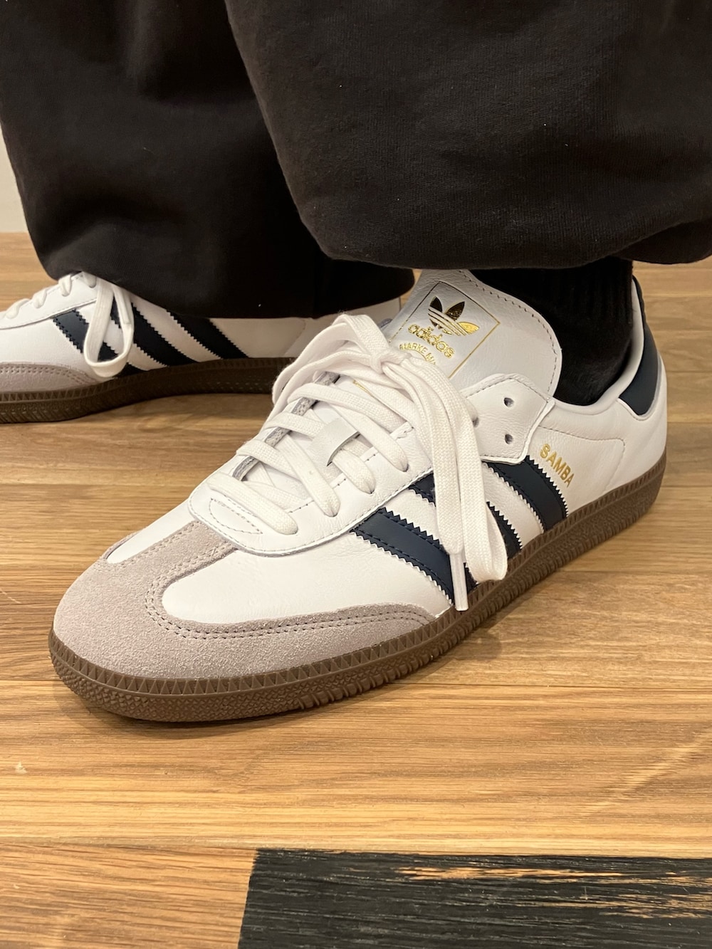 「スニーカー、ジャケット、adidas、ジャージ、アディダス、adidas originals、トラックジャケット、サンバ、トラックトップ、rasant」｜「adidasのRasant カットライン トラックトップ / ジャージ / アディダスオリジナルス adidas Originals（ジャージ、ブルー系）」を使った、KSさん（メンズ・172cm）の冬コーディネートの4枚目の写真