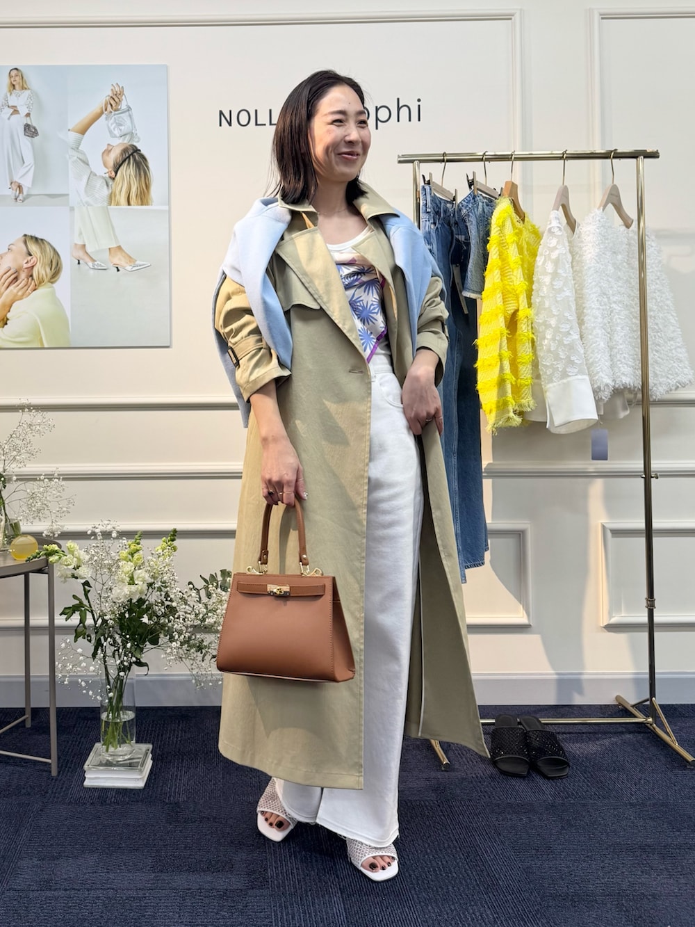 「トレンチ、トレンチコート、スカーフ、春色、かんたん！着回しコーデ術、今日のコーデ」｜「NOLLEY’Sの2wayCLASSICショルダーバッグM（ショルダーバッグ、ブラック系）」を使った、ISHIDAさん（レディース・158cm）の冬コーディネートの3枚目の写真