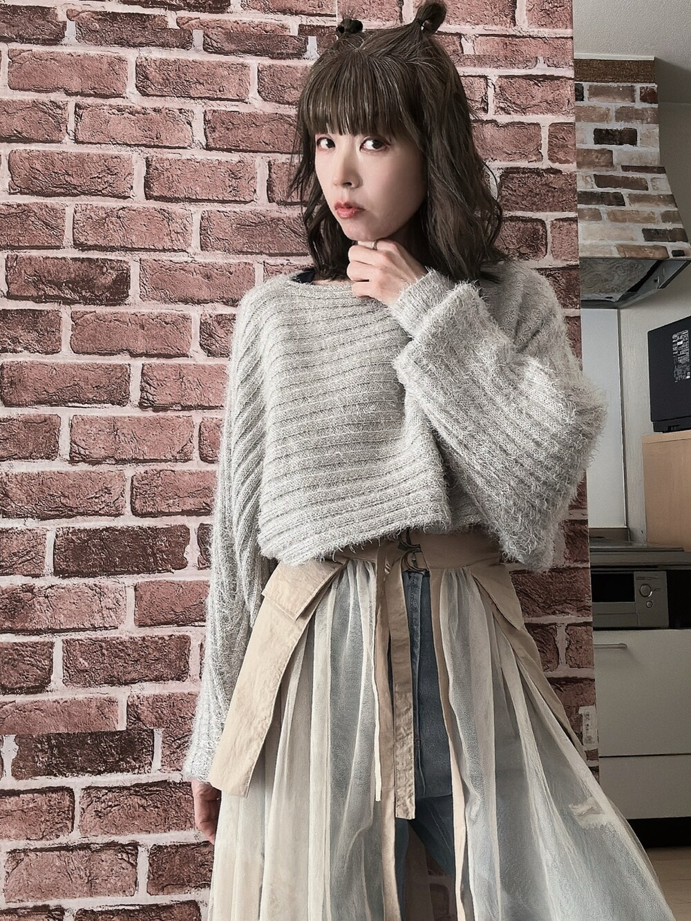 「大人可愛い、チュールスカート、プチプラコーデ、ショート丈」｜「cepoのアイテム（ニット/セーター、シルバー系）」を使った、amu1002さん（レディース・159cm）の冬コーディネートの3枚目の写真