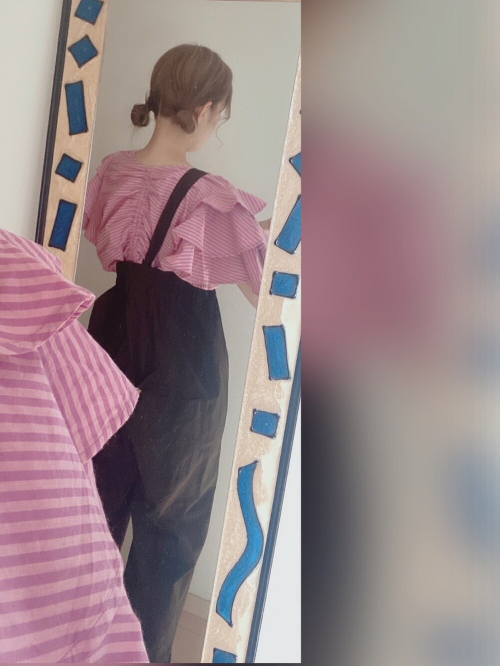 「楽チンコーデ、大人かわいい、ナイロンパンツ、ママファッション、サロペット、いいね、save、フォローお願いします🤑、おしゃれさんと繋がりたい」｜「CIAOPANIC TYPYのアイテム（シャツ/ブラウス、ピンク系）」を使った、amu1002さん（レディース・159cm）の夏コーディネートの2枚目の写真