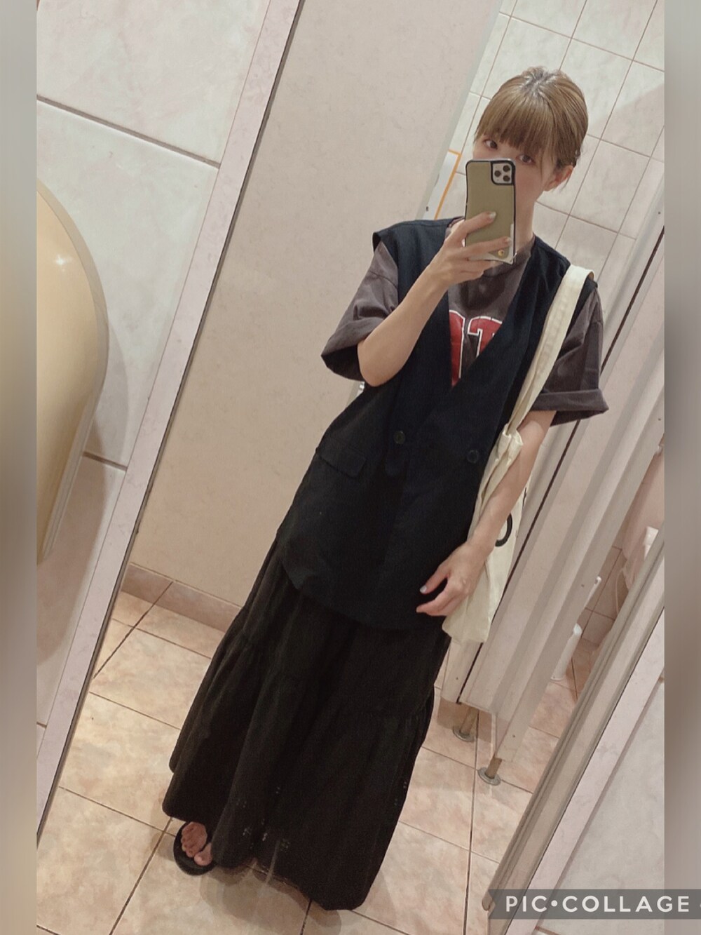 「オトナカジュアル、サンダルコーデ、大人女子、モノトーン、ロングスカート、お洒落さんとつながりたい」｜「niko and...のアイテム（Tシャツ/カットソー、ブラック系）」を使った、amu1002さん（レディース・159cm）の夏コーディネートの2枚目の写真