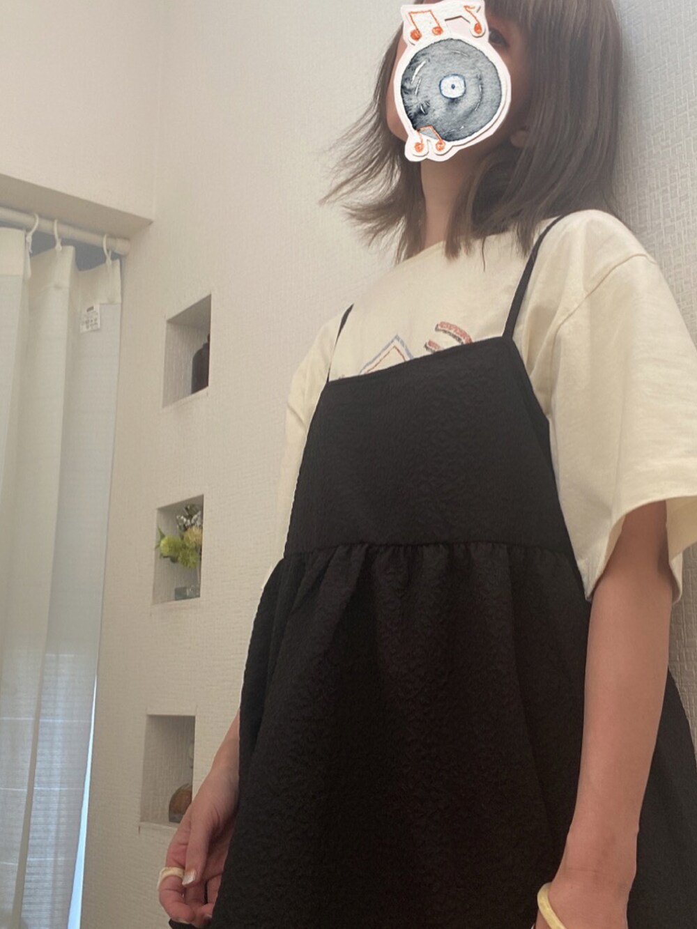 「お洒落さんとつながりたい、オトナカワイイ、ママコーデ、ビーチサンダル、カラーパンツ」｜「CIAOPANIC TYPYのアイテム（その他パンツ、イエロー系）」を使った、amu1002さん（レディース・159cm）の夏コーディネートの2枚目の写真