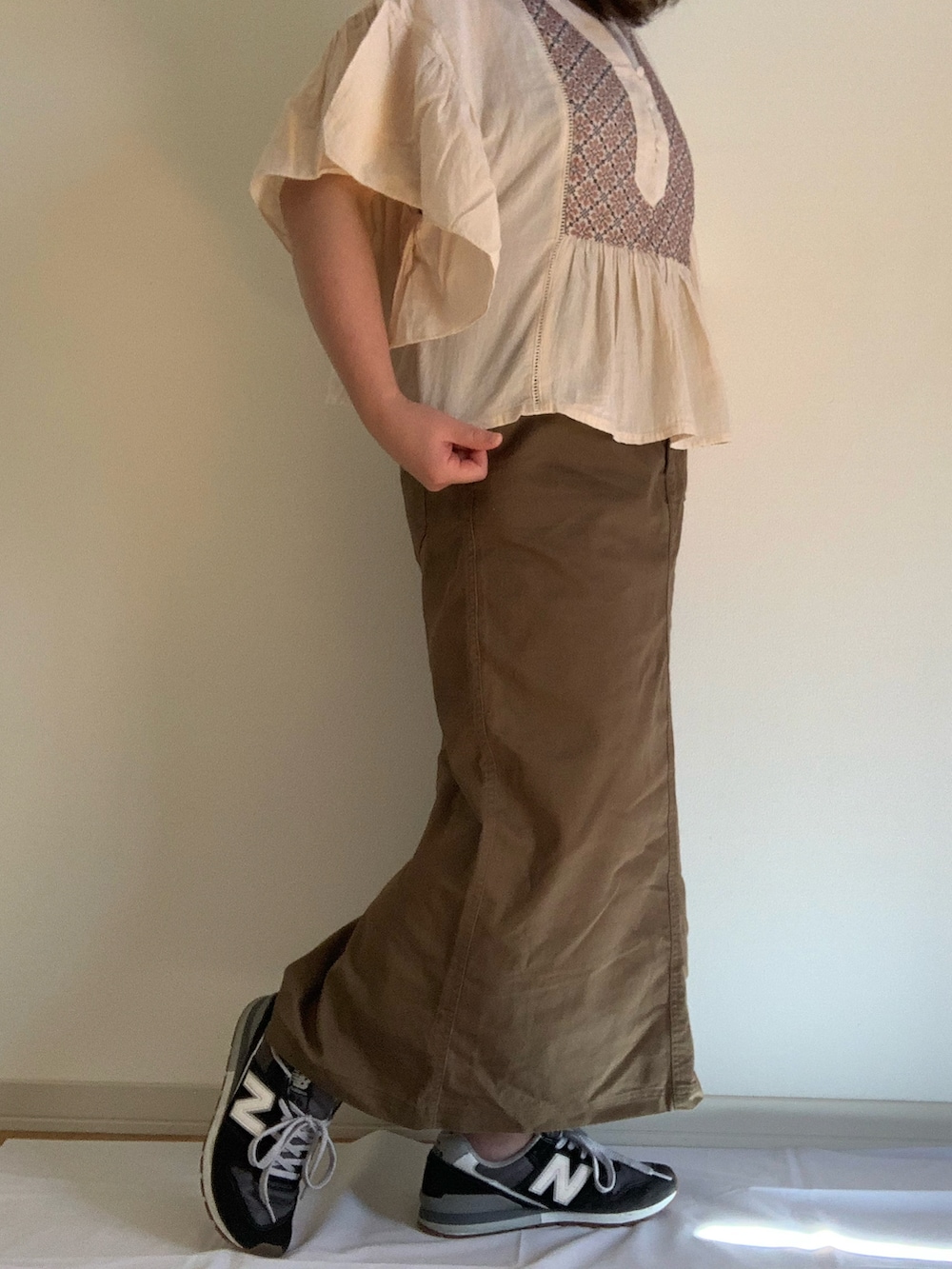 「Crispのアイテム（トップス、その他）」を使った、yuuさん（レディース・154cm）の秋コーディネートの3枚目の写真