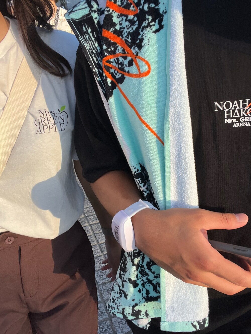 「参戦服、ライブコーデ、高身長女子、ootd」｜「mily biletの【mily bilet】ハンサムな大人顔。ハイウエストタックショートパンツ（その他パンツ、ブラウン系）」を使った、윤영さん（レディース・168cm）の秋コーディネートの2枚目の写真
