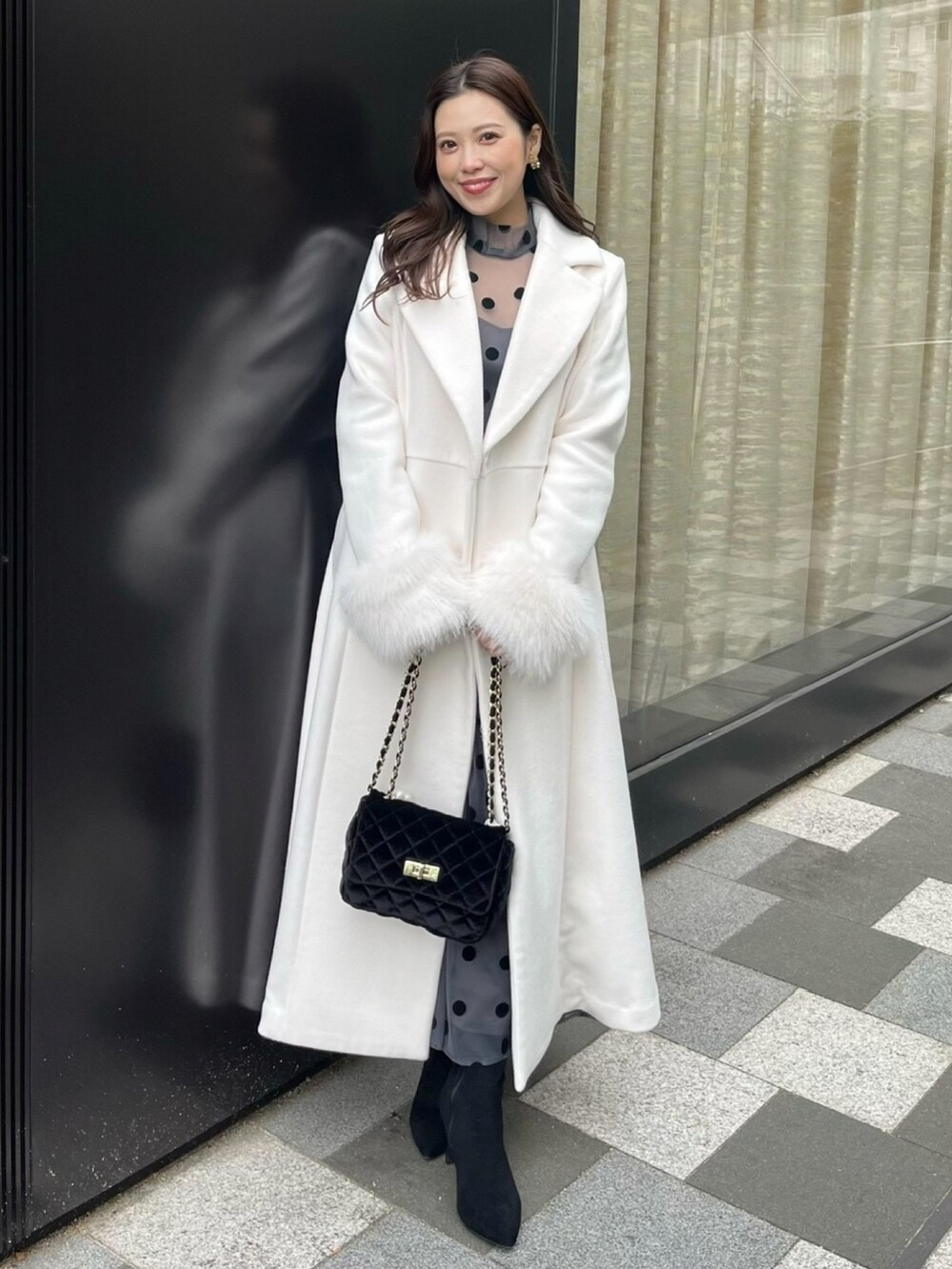 ウエストフィットエレガントマルチコートを使った人気ファッション