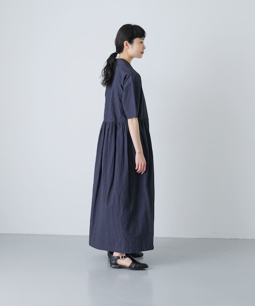 かぐれ（カグレ）の「オープンカラーシャツワンピース（ワンピース・レディース・NAVY/BLACK・Free）」の16枚目の写真