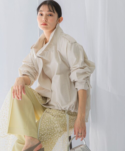 URBAN RESEARCH ROSSO（アーバンリサーチロッソ）の「『撥水』スタンドカラーショートブルゾン（ブルゾン・レディース・darknavy/ivory・FREE）」の7枚目の写真