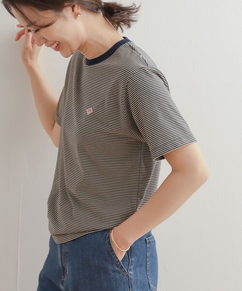 URBAN RESEARCH DOORS(アーバンリサーチドアーズ)の「DANTON T/C T-SHIRTS(Tシャツ/カットソー・レディース・YELLOW/WHITE/SAXBLUE/RED×WHITE/NVY×WHT/NAVY×BEIG・S)」の2枚目の写真