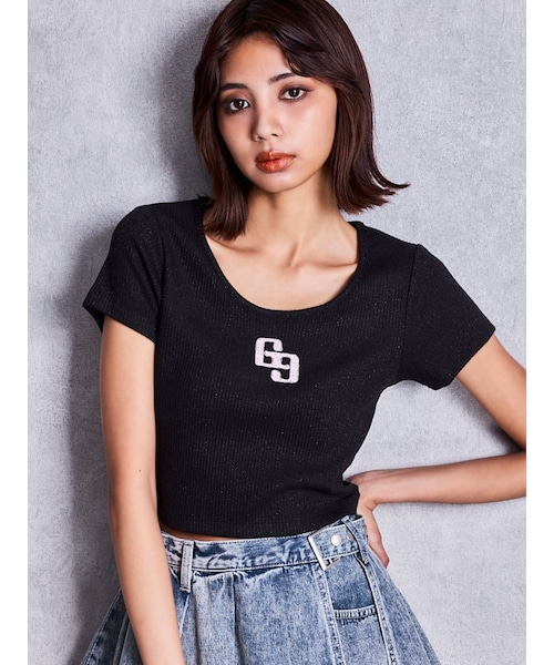 GYDA(ジェイダ)の「GGロゴラインストーンラメテレコハーフスリーブトップス(Tシャツ/カットソー・レディース・オフホワイト/ブラック/ピンク・F)」の4枚目の写真