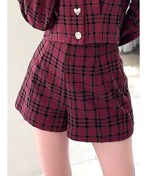 RESEXXY（リゼクシー）の「チェックハイウエストショートパンツ（その他パンツ・レディース・チャコールグレー/ブラック/レッド・F）」の3枚目の写真