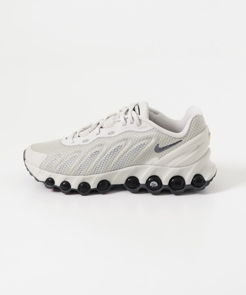 URBAN RESEARCH DOORS(アーバンリサーチドアーズ)の「NIKE エア マックス DN8(スニーカー・メンズ・BLACK/LIGHT BONE・26/26.5/27/27.5/28/28.5)」の18枚目の写真