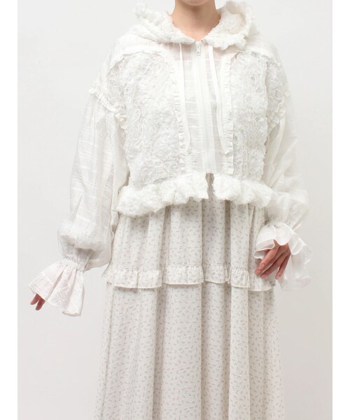 merry jenny（メリージェニー）の「レースフードブルゾン（ブルゾン・レディース・オフホワイト/アイボリー/ブラック・F）」の2枚目の写真