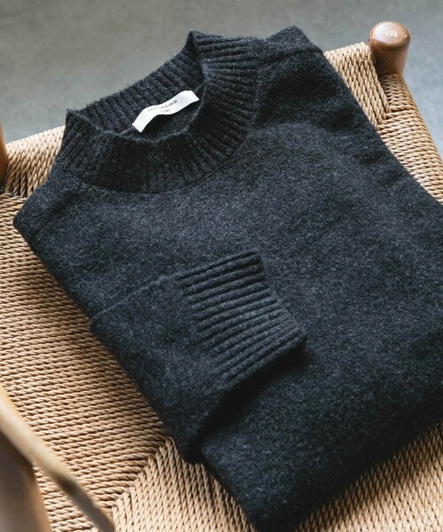 URBAN RESEARCH DOORS(アーバンリサーチドアーズ)の「ウール混もちもちハイネックニット(ニット/セーター・メンズ・OFF BEIGE/YELLOW/BLUE GREEN/CHARCOAL/BORDEAUX/NAVY・M/L)」の17枚目の写真