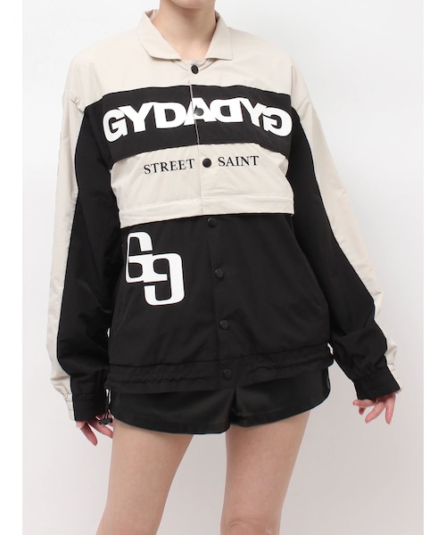 GYDA(ジェイダ)の「2WAY GYDADYGブルゾン(ブルゾン・レディース・ブラック/ピンク/ブルー・F)」の1枚目の写真