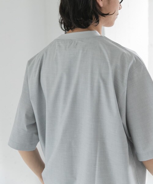 URBAN RESEARCH DOORS（アーバンリサーチドアーズ）の「FORK&SPOON　キャリーマンヘムスピンドルTシャツ（Tシャツ/カットソー・メンズ・LT.GREY/CHARCOAL/KHAKIBROWN・4/5）」の8枚目の写真