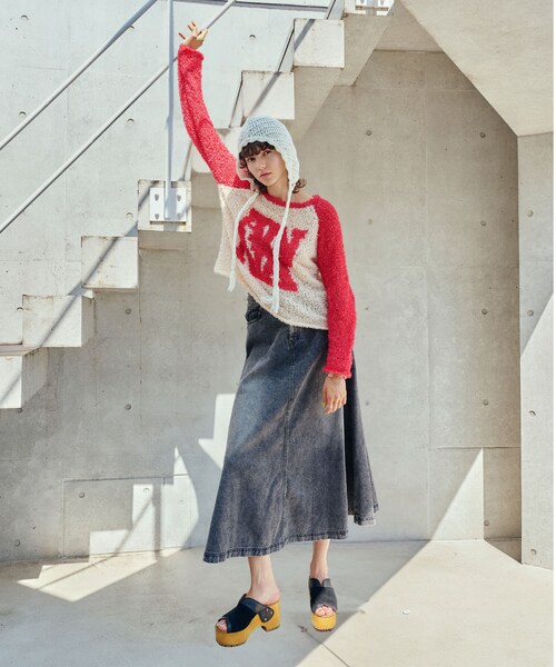 SENSE OF PLACE by URBAN RESEARCH（センスオブプレイスバイアーバンリサーチ）の「ANNA SUI NYC　オーバードレープデニムロングスカート（デニムスカート・レディース・BLUE/BLACK・S/M）」の6枚目の写真