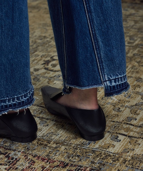 ADAM ET ROPE'（アダムエロペ）の「【J'aDoRe限定】【BRENTELLA（ブレンテッラ）】DENISE / ロングノーズローファー（ローファー・レディース・ブラック・35.5/36.5/37.5/38.5）」の17枚目の写真