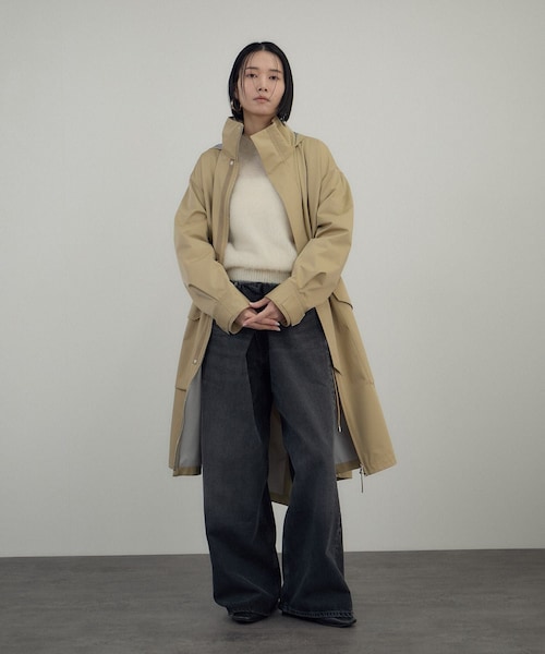 ADAM ET ROPE'（アダムエロペ）の「3レイヤーミリタリーコート / KAJIF（ミリタリージャケット・レディース・ブラック/ベージュ・F）」の5枚目の写真