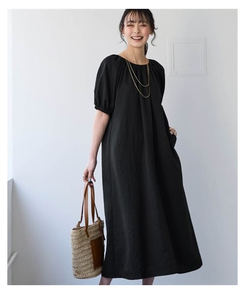 nissen（ニッセン）の「＜大きいサイズ＞サッカーストライプラグランスリーブワンピース（UVカット）（ワンピース・レディース・ネイビーストライプ/オフホワイト/黒・L/LL/3L/4L/5L/6L/8L/10L）」の15枚目の写真