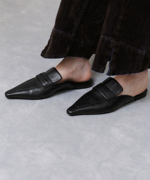 ADAM ET ROPE'（アダムエロペ）の「ローファーミュール（サンダル・レディース・ブラック/ダークブラウン・36.0/37.0/38.0）」の11枚目の写真