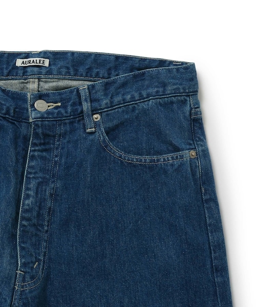 ADAM ET ROPE'（アダムエロペ）の「【AURALEE】SELVEDGE LIGHT DENIM PANTS（デニムパンツ・メンズ・ブルー系・3/4/5）」の7枚目の写真
