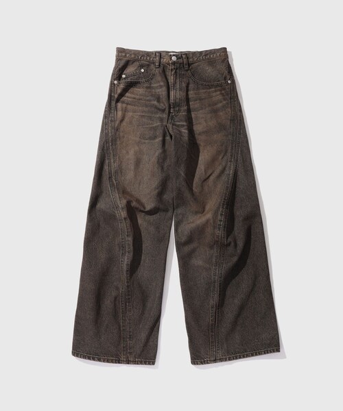 ADAM ET ROPE'（アダムエロペ）の「【NVRFRGT/ネヴァーフォーゲット】3D TWISTED WIDE LEG JEANS MUD FADED BLACK（デニムパンツ・メンズ・スミクロ・1/2/3）」の6枚目の写真