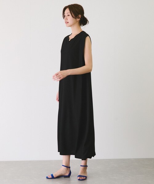 Jayro（ジャイロ）の「カノコ肩タックフレアワンピース（ワンピース・レディース・ブラック/グレー系/キャメル/イエロー・F）」の7枚目の写真