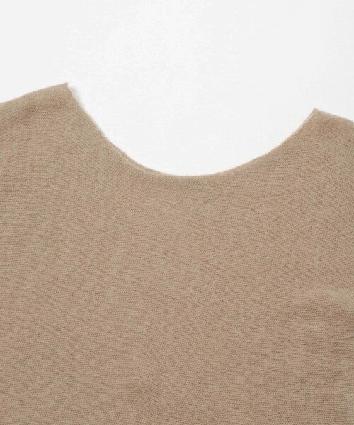 URBAN RESEARCH(アーバンリサーチ)の「Studio Doe Alpaca Wide Neck Sweater(ニット/セーター・レディース・BEIGE・M)」の4枚目の写真