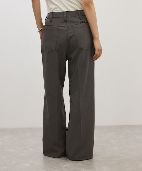 ADAM ET ROPE'(アダムエロペ)の「【Wrangler for ADAM ET ROPE'】別注WRANCHER WIDE/吸水速乾(スラックス・レディース・ブラック/グレー/ベージュ・M/S)」の7枚目の写真